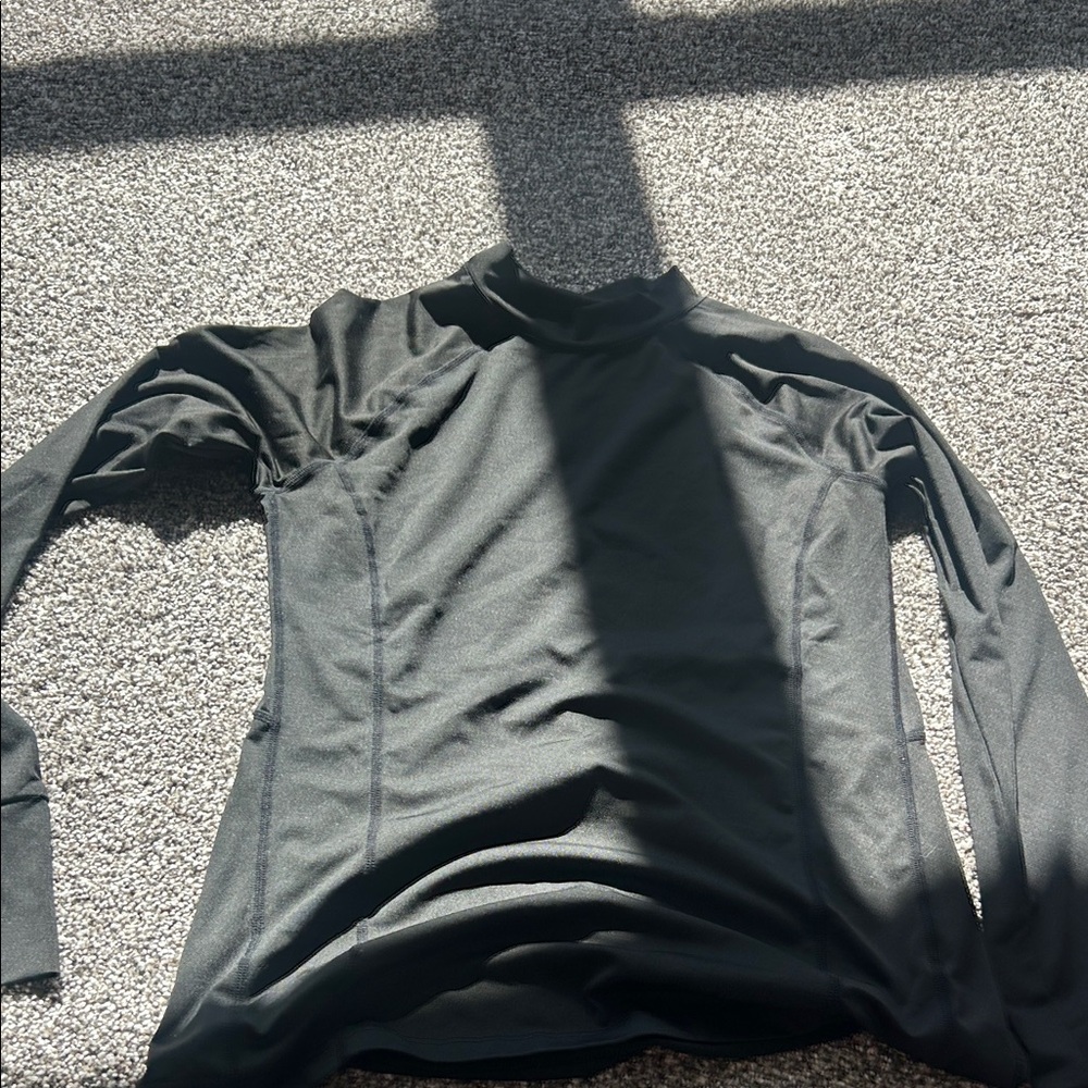 Women's Black Long Sleeve Top